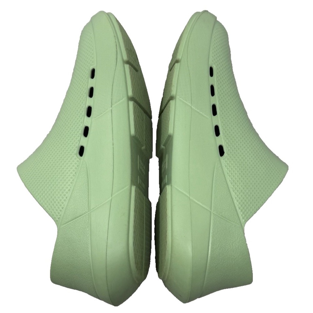 World Shoe Womens Shoe M7 W8 Sage Green/olive The Rowe Slip-On Clogs New